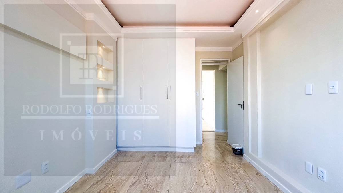 Apartamento à venda com 3 quartos, 117m² - Foto 10
